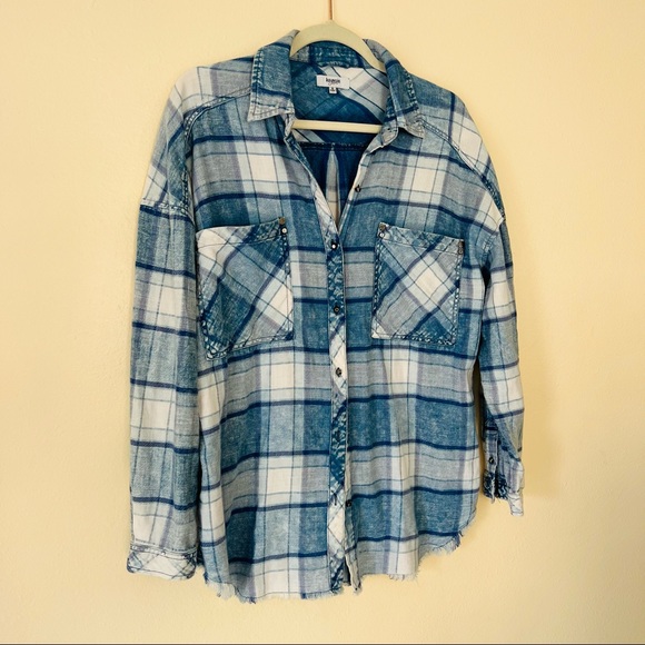 Kensie Jeans Button down Shirt Collared Long Sleeve Blue Plaid raw hem plaid - Picture 5 of 7